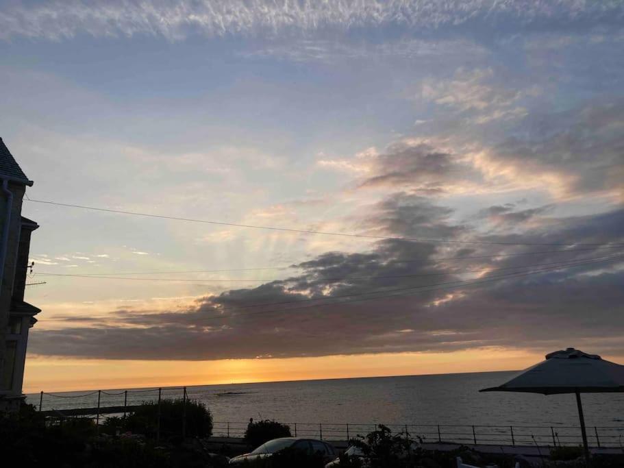 Amazing Seaside Loft Apartment With Sea Views . เซนเนนโคฟ ภายนอก รูปภาพ