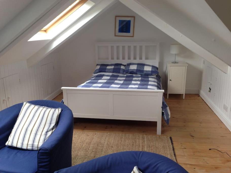 Amazing Seaside Loft Apartment With Sea Views . เซนเนนโคฟ ภายนอก รูปภาพ